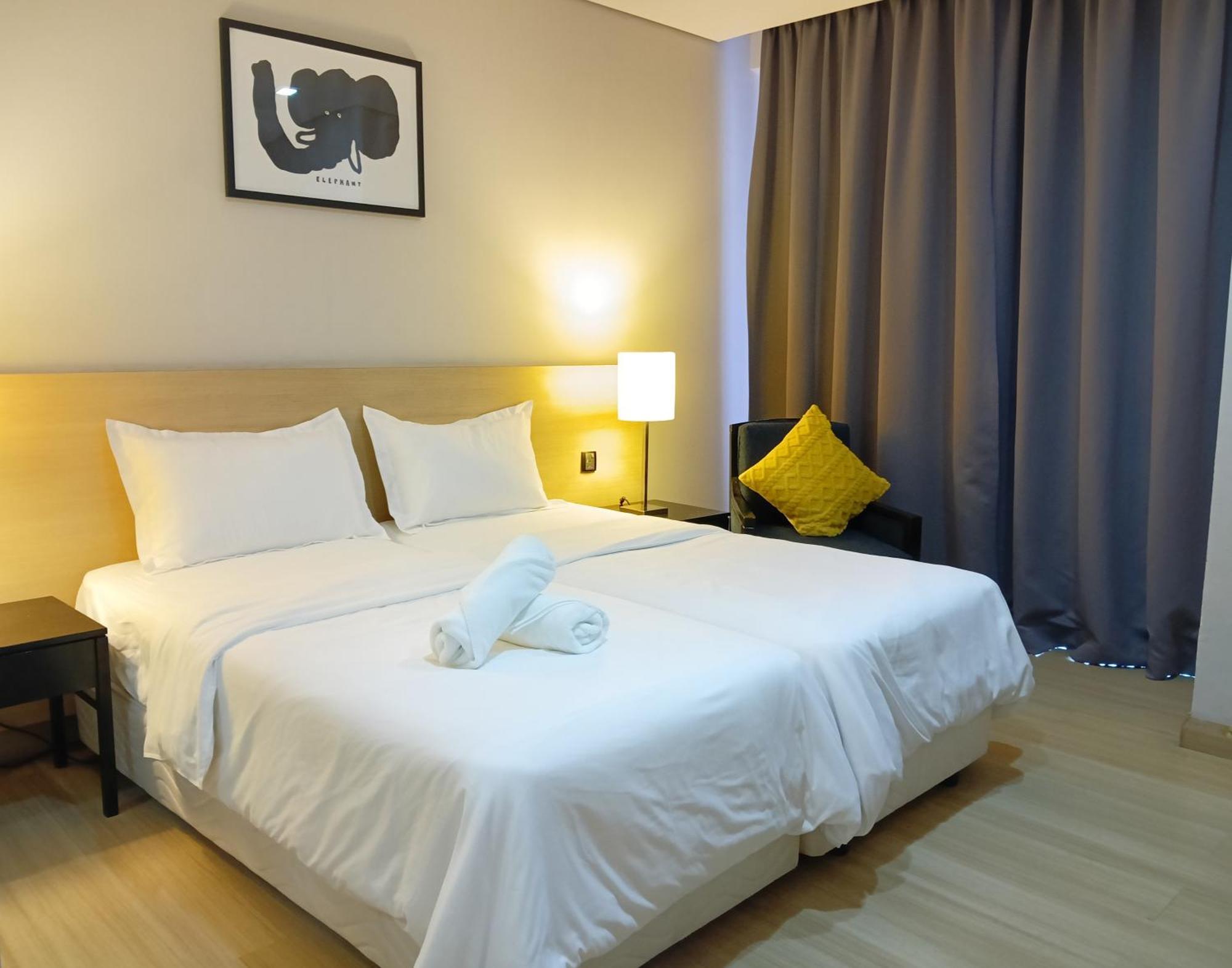 The Straits Suites By Ciconia Malacca Esterno foto