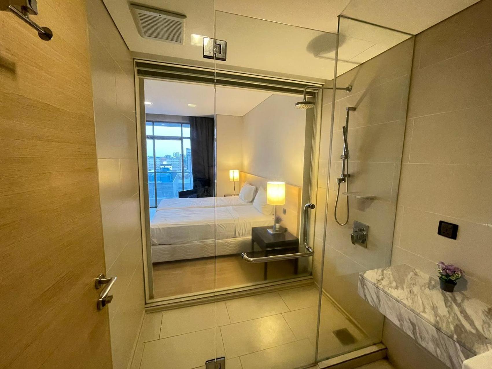 The Straits Suites By Ciconia Malacca Esterno foto